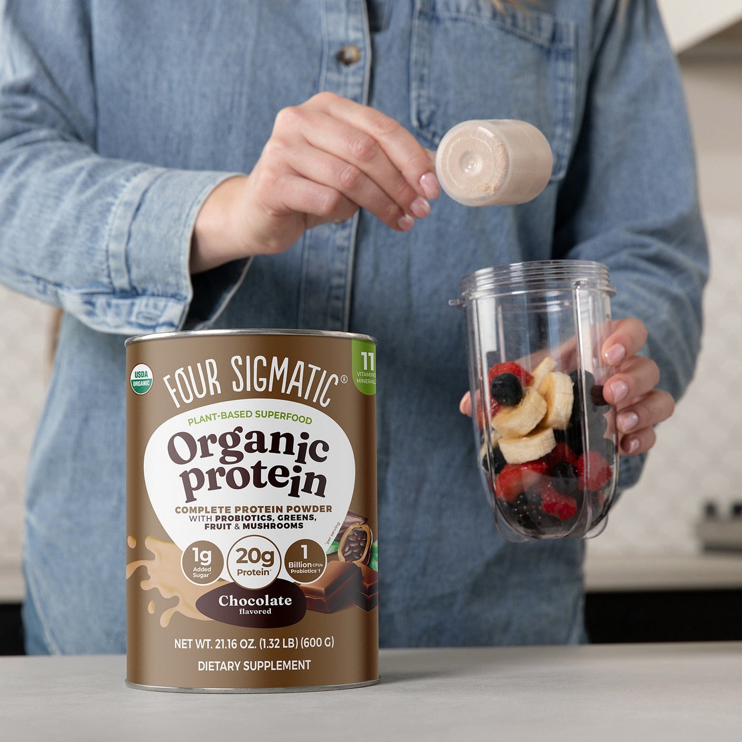 plant-based-protein-chocolate-e6 Chocolate_Protein_Lifestyle_2.jpg