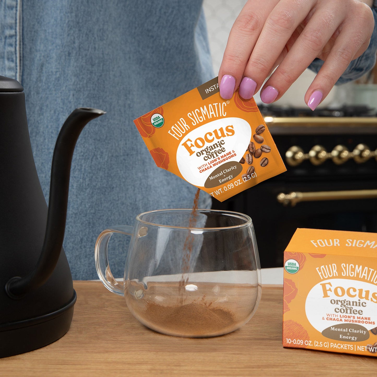 focus-instant-coffee-packets-f4 focus-instant-ss-lifestyle-2026.jpg
