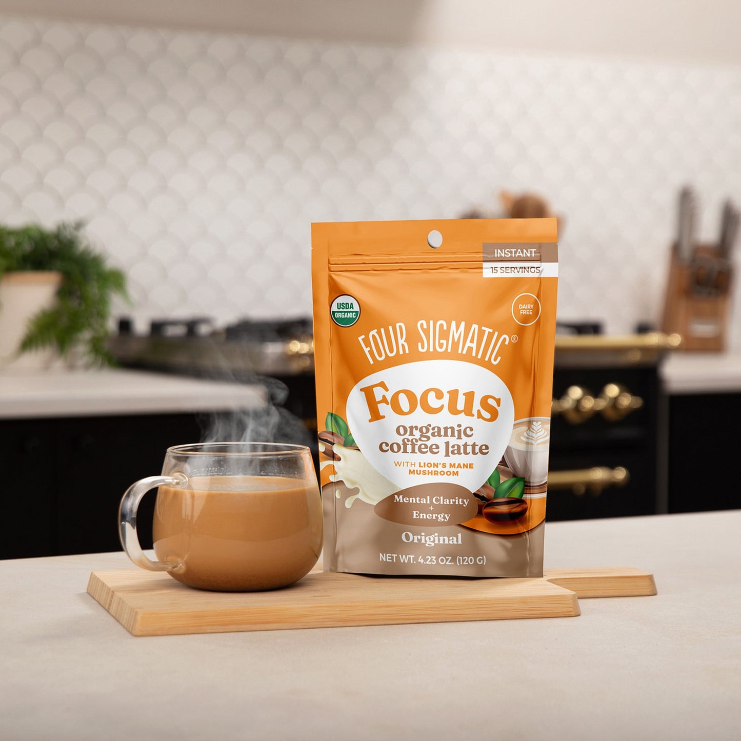 focus-organic-coffee-latte-original-b8 focus-latte-original-lifestyle2-2026.jpg